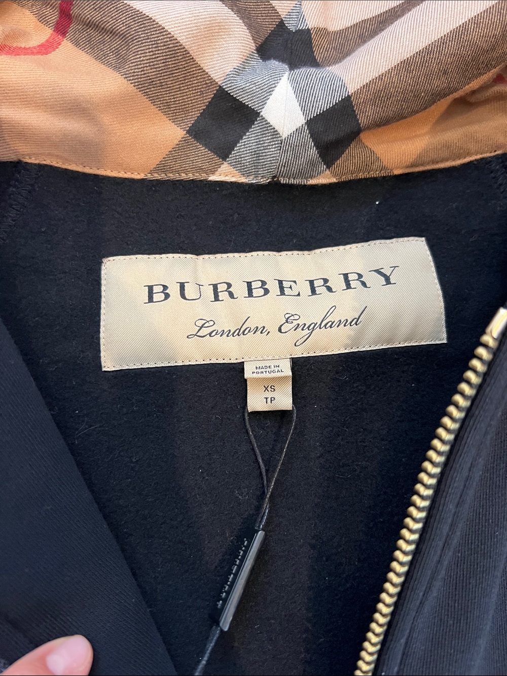 Burberry Black Short-Sleeve Zip Hoodie with Signature Check Hood - Picture 2 of 8